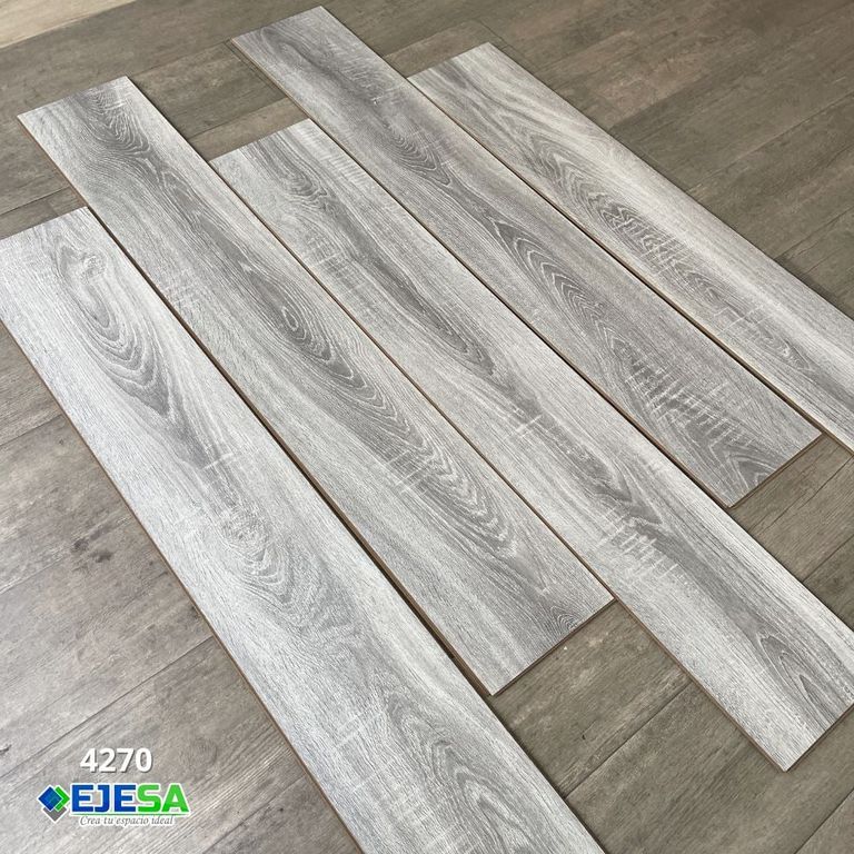 PISO LAMINADO 4270 – 2.911 m2 – 1.219×19.9 CM