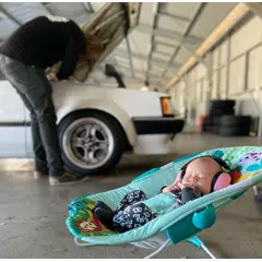 BANZ - AUDÍFONOS ANTIRUIDOS PARA BEBES ROSADO