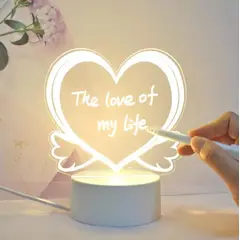 GENERICO - LAMPARA 3D TABLERO DE MENSAJES - PARA PILAS Y CABLE USB - CORAZÓN