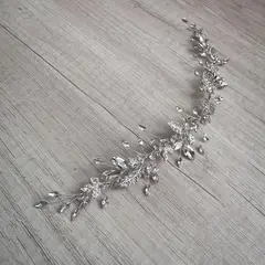 ANADE HANDMADE - TOCADO TIARA ACCESORIO PARA NOVIA