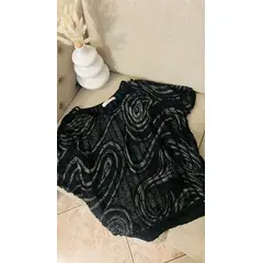 AMA OUTFITTERS - BLUSA PAOLA CON BOBOS