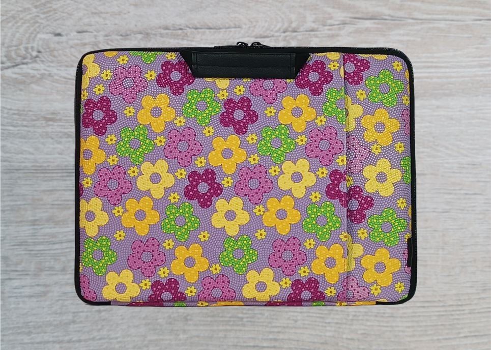 FUNDA PARA LAPTOP DE 15 PULGADAS DISEÑO FLORES LAVANDA CON DOBLE CIERRE