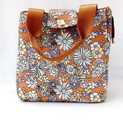 NACIONAL - Lonchera Térmica Coral Floreada para Mujer