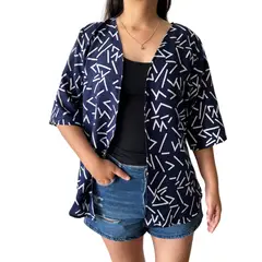 KAST PE - Kimono Corto Xiomara Azul con estampado - Talla M