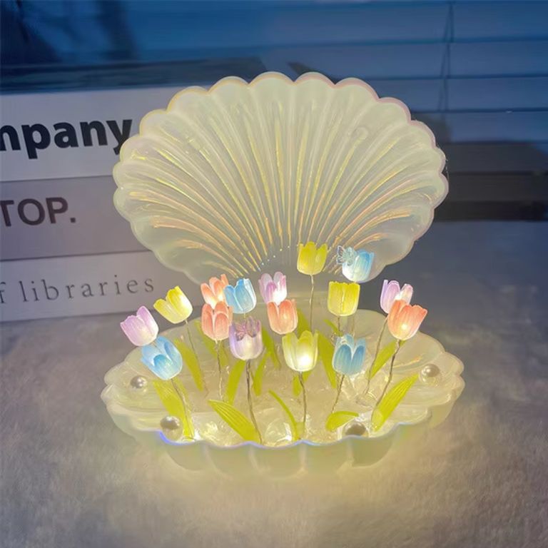 LAMPARA USB CONCHITA TULIPANES MULTICOLOR - DESARMADA