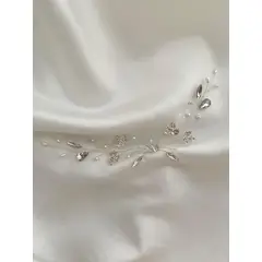 GENERICO - TIARA DIADEMA TOCADO NOVIA QUINCEAÑERA INVITADA