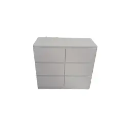 GENERICO - COMODA con zocalo color blanco