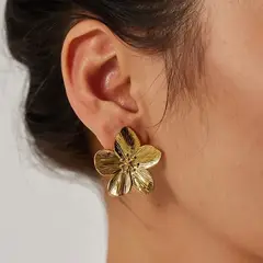 GENERICO - Arete de Acero en Diseño Flor Pequeña