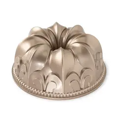 NORDIC WARE - Molde Bundt Flor de Lis