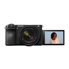 SONY - Cámara Alpha ILCE-6700M 4K APS-C con lente SEL18135