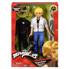 PLAYMATES TOYS - Miraculous Ladybug -Muñeco Adrien Super Hero con Traje Extra