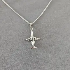 GENERICO - Dije con cadena Avión - Plata 950