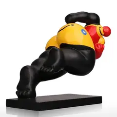 GENERICO - Escultura Gordita Deportiva