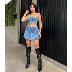 BENCUS JEANS - Mini Falda Denim Y2K Aesthetic - Tendencia Urbana Primavera 2024