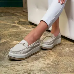 VIALE - Zapato Mocasín Casual DENI-2517 Vainilla Cuero