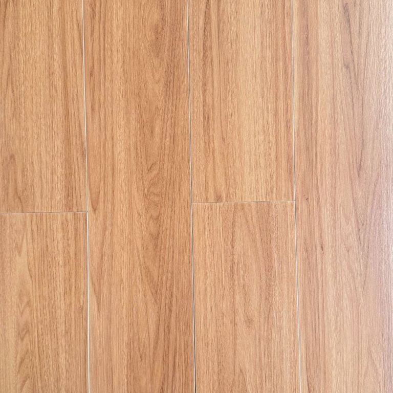Cedro Claro 20×100 cm – Tablón porcelanato 1.20 m2