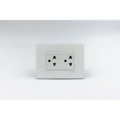 SINTHESI - TOMACORRIENTE DUPLEX UNIVERSAL CON TIERRA S33 PLACA BLANCA MATE