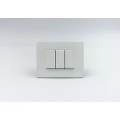 SINTHESI - CONMUTADOR DE 3 VIAS TRIPLE S33 PLACA BLANCA MATE Y DADOS S22 BLANCOS