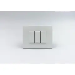 SINTHESI - INTERRUPTOR TRIPLE 2 SIMPLE Y 1 CONMUTADR 3 VIA S33 PLACA BLANCA MATE