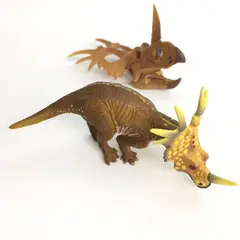 STECK - Figuras Dinosaurio Kaiyodo Dinotales Styracosaurus y Craneo Styracosaurus Set