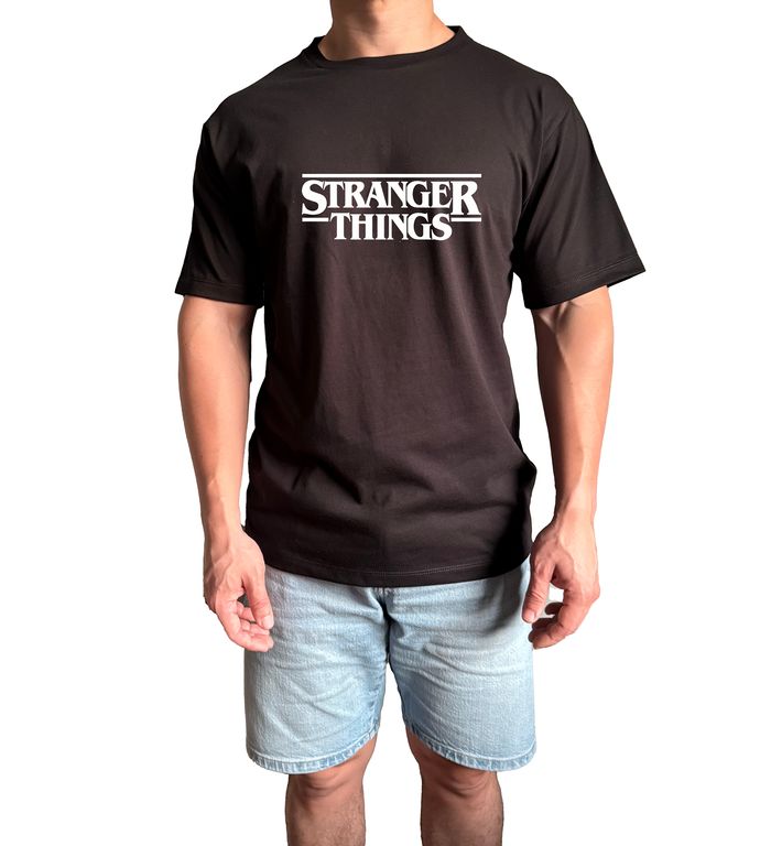 Polo Hombre manga corta diseño Stranger Things RED - Negro