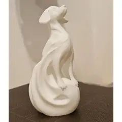 GENERICO - ADORNO EXCLUSIVO PERRO BLANCO 23cm x 10cm x 11cm