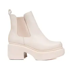 NEBULA - Bota Yuziba - Nébula - Nude