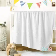 CASATEX - Manta para Bebe Suave Polar Alto Relieve White