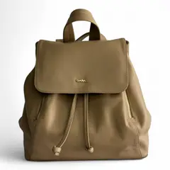 QARA - Mochila De Cuero Genuino