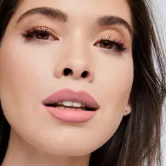 ESIKA - Labial Mate Rosa Clavel Color Addiction 4 g