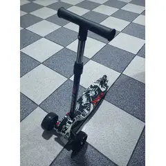 GENERICO - SCOOTER PLEGABLE PARA NIÑOS Y NIÑAS CON LUCES LED GRAFITI