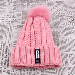 KAST PE - Beanie Briana Tejido con Brillos y Pompón Rosado