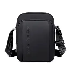 ARCTIC HUNTER - Morral K00542 Negro