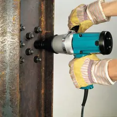 MAKITA - Llave de Impacto 3/4 850W 588NM 6906
