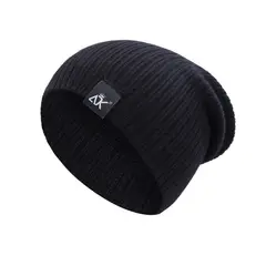 KAST PE - Beanie Logan Unisex Gorro doble tejido chullo Negro