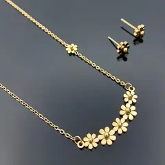 GENERICO - Collar y aretes modelo Florcita