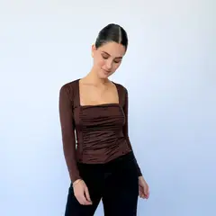 INTROSPECTIVA MODA - POLO MANGA LARGA CORRUGADO MODELO AMELI