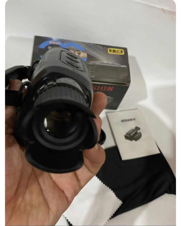 MONOCULAR CON CAMARA DE VISION NOCTURNA Y GRABADORA 4K ZOOM5X R7