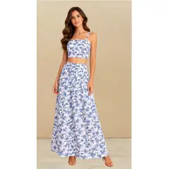 AMA OUTFITTERS - SET TOP DRAPEADO Y FALDA EN A JACOBS