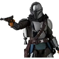 STAR WARS - The Mandalorian Mafex 256 Chrome Ver