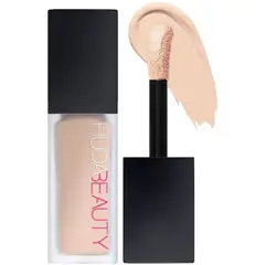 HUDA BEAUTY - Corrector FauxFilter Matte 15 9ml Huda Beauy
