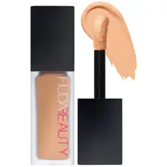 HUDA BEAUTY - Corrector FauxFilter Matte 33 9ml