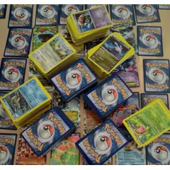 ORIGEN - POKEMON LOTE 1000 CARTAS VARIADAS (INCLUYE CAJA COLECCION)