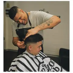 THE RAZOR CLUB - Gift Card Digital Corte de Cabello + Estilizado de Barba