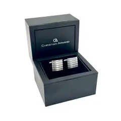 CHRISTIAN ARMAND - JUEGO DE GEMELOS PLATEADOS CUADRADOS CON LINEAS GRABADAS
