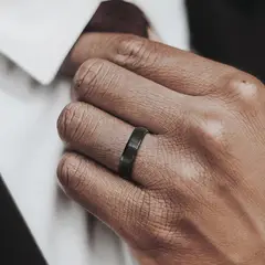 WATTACA - Anillo Minimalista Negro para hombre Acero Titanio 4mm -