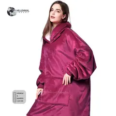 GENERICO - Polera Gigante Suave y Abrigador Oversize con Capucha