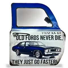 GENERICO - Cuadro metálico tipo puerta automóvil clásico