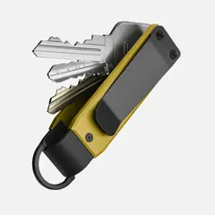 KASHITA - Llavero Delgado Premium Elegante Dorado KeyCase Acero Inoxidable