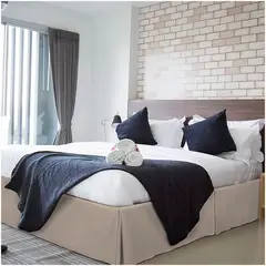 GENERICO - FALDON DE TARIMA QUEEN 160CM x 200CM ELEGANCE DRILL BEIGE CLARO 30CM